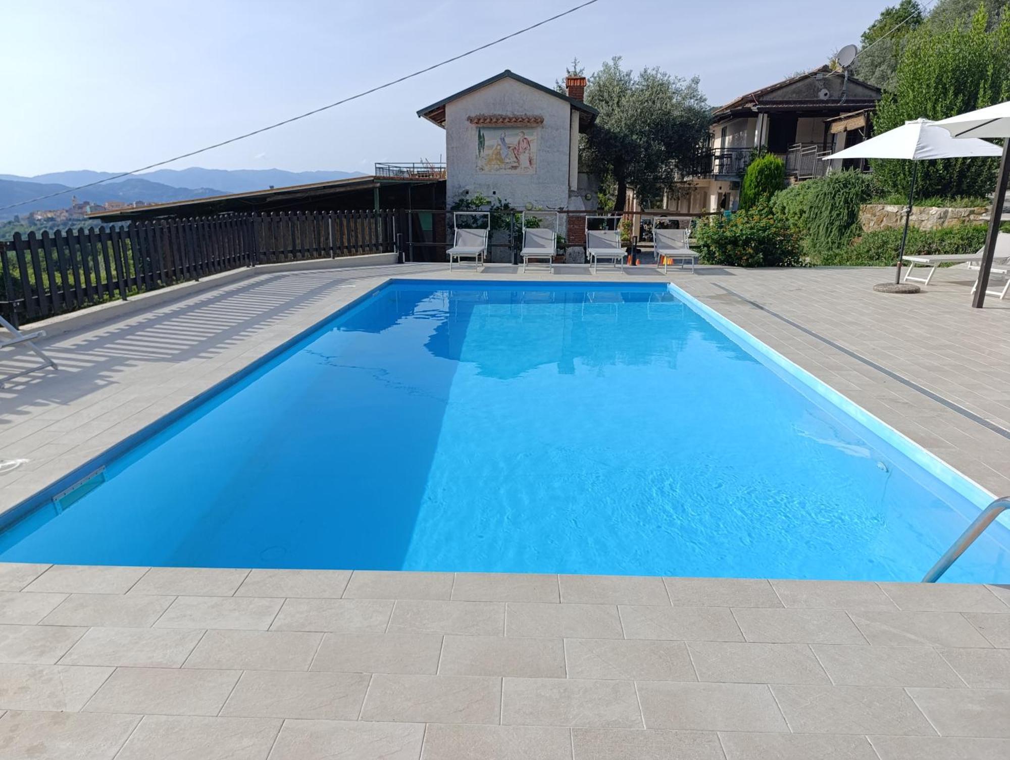 Fattoria Cristina Bilo Rosa Villa Castelnuovo Magra Eksteriør bilde