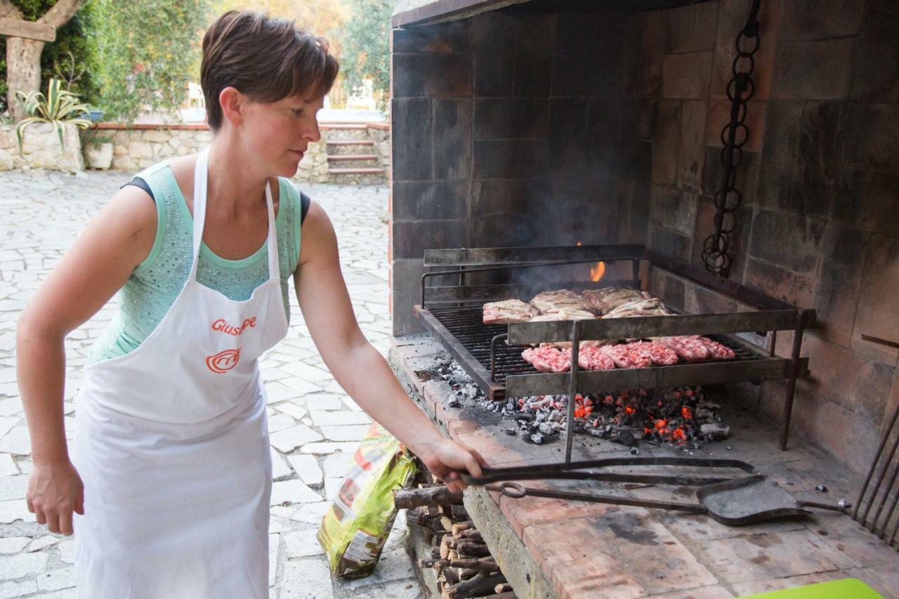 Fattoria Cristina Bilo Rosa Villa Castelnuovo Magra Eksteriør bilde